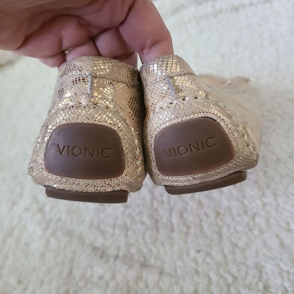 Vionic Sydney metallic gold snake print mock driving loafer size 8 - Picture 8 of 10